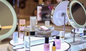 中國化妝品百貨零售高峰論壇在上海舉行 中國百貨零售行業(yè)分析