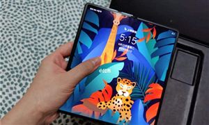 華為將發布新款折疊屏手機 智能手機行業市場規模和發展現狀分析報告