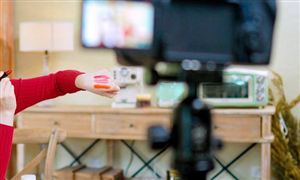 三部門發文規范網絡直播營利行為 網絡直播行業發展空間及用戶規模分析