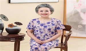 “銀發(fā)經(jīng)濟”崛起 中老年服裝行業(yè)現(xiàn)狀分析