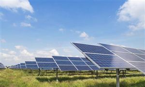 核心原料熔斷式下跌 下游這些彈性產業鏈直接受益  2023光伏行業需求如何?