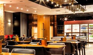 2023團餐行業(yè)報告 消費者訴求推動團餐行業(yè)的轉型和數(shù)字化升級