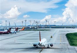 全國民航旅客運輸量近1.3億人次 2023年民航產(chǎn)業(yè)回歸上升周期