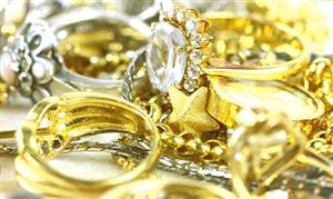 2023年中國金銀珠寶首飾行業(yè)競爭格局分析及未來的發(fā)展方向研究