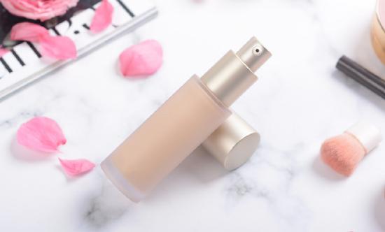 粉底液行業市場分析2023：國產品牌在美妝市場中有較大的進步