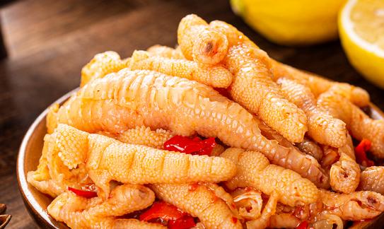 2023年中國鳳爪行業(yè)市場發(fā)展現(xiàn)狀 我國泡椒鳳爪市場規(guī)模將達(dá)到222.91億元