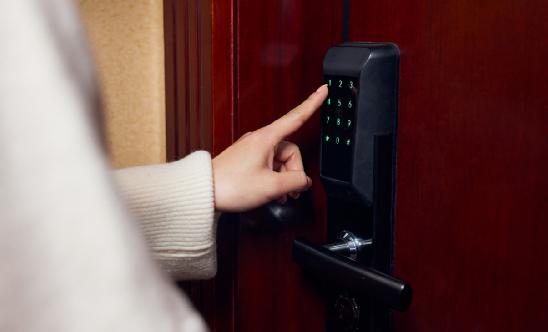 智能門禁系統市場競爭較為激烈 智能門禁系統行業發展趨勢主要表現這些方面