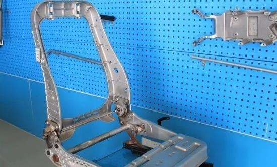 汽車座椅零部件行業(yè)發(fā)展研究報告：2024年中國品牌汽車的市場份額也有望達到60%