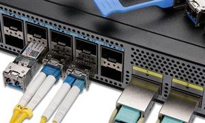 400G規(guī)模部署已拉開(kāi)序幕 光纖光模塊需求釋放可期 光模塊行業(yè)發(fā)展現(xiàn)狀分析報(bào)告