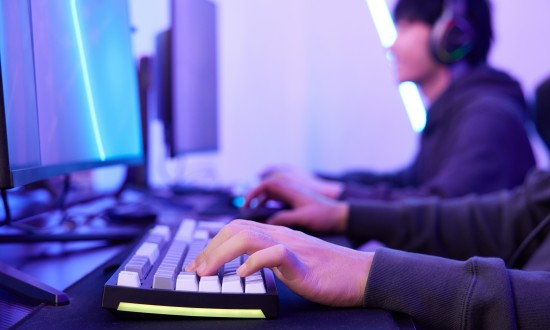 2024年電子競(jìng)技產(chǎn)業(yè)發(fā)展現(xiàn)狀及競(jìng)爭(zhēng)格局