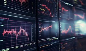 推動資本市場高質(zhì)量發(fā)展 券商有望迎估值修復(fù) 網(wǎng)絡(luò)證券行業(yè)兼并重組機(jī)會研究及決策咨詢報(bào)告