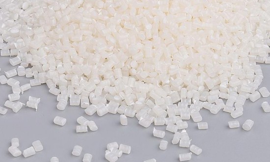 2024年中國EVA塑料行業的產業鏈供需布局及重點企業