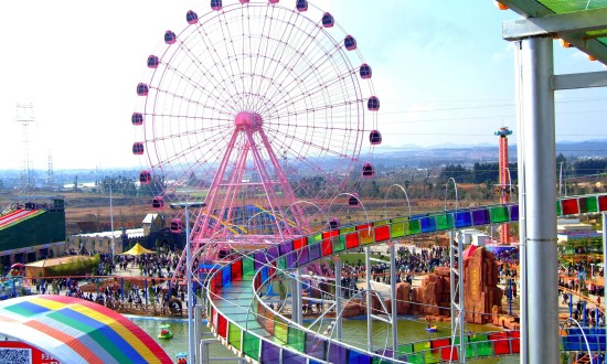 2024年游樂場行業的產業鏈上下游結構及發展趨勢分析