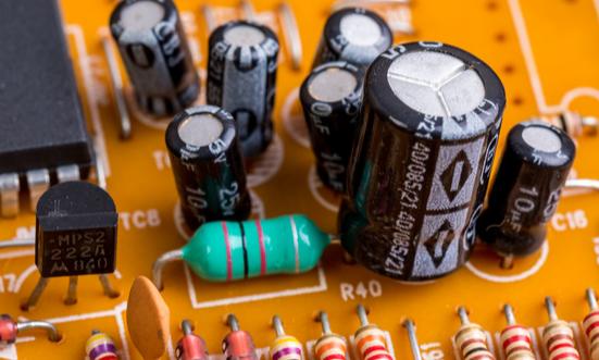 顯示器件行業(yè)市場(chǎng)規(guī)模及未來趨勢(shì)分析2024