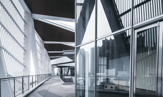 2024玻璃加工行業(yè)發(fā)展現(xiàn)狀及前景機(jī)遇分析