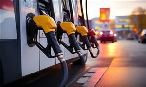 2024年石油化工產業發展前景預測及未來發展 成品油價將迎來2024年第二次下調