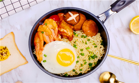 2024年方便面行業市場未來發展分析 預計2029年全球方便面市場規模將達到455.6億美元