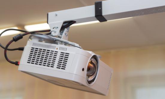 中國投影儀行業(yè)發(fā)展前景 新技術(shù)將推動投影儀行業(yè)的產(chǎn)業(yè)升級