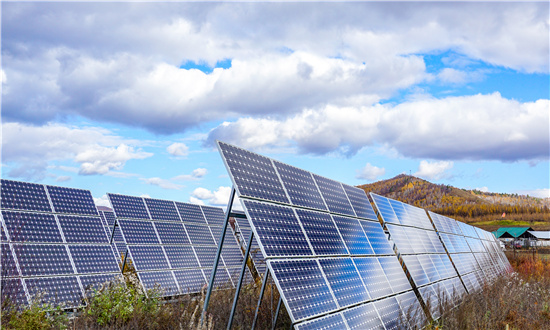 2024年中國光伏組件市場驅動因素、光伏組件主要細分市場及行業未來發展投資前景趨勢