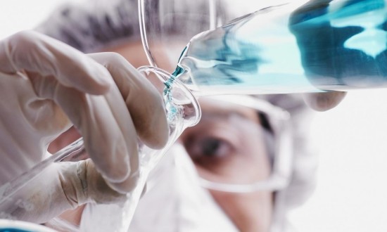 2024年中國藥物制劑行業(yè)的市場發(fā)展現(xiàn)狀及投資風(fēng)險(xiǎn)分析