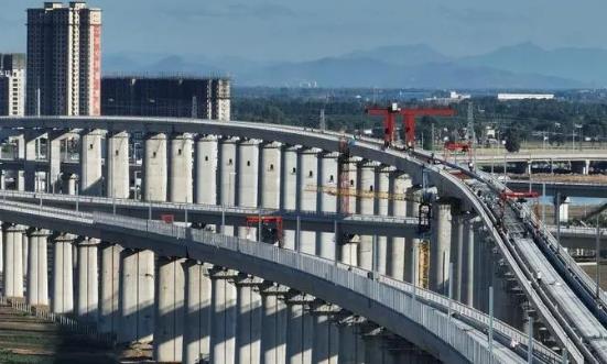 鐵路建設(shè)行業(yè)發(fā)展前景研究：鐵路建設(shè)市場勢頭持續(xù)增長