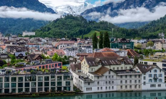 旅游小鎮(zhèn)行業(yè)市場現(xiàn)狀與未來發(fā)展趨勢分析