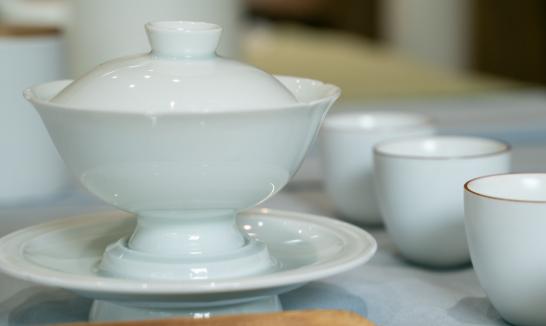 2025年中國陶瓷產業：技術裂變與市場重構下的戰略突圍