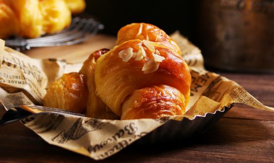 2025年中國烘焙產業：健康化浪潮下的千億賽道突圍戰