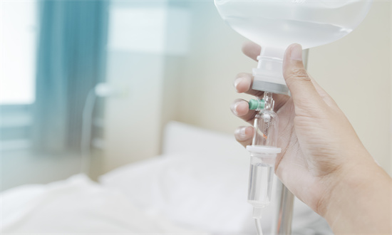 2025-2030年中國大輸液行業(yè)：政策、技術(shù)與市場需求的協(xié)同發(fā)展