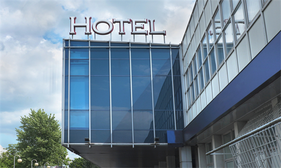 2025-2030年中國酒店行業(yè)：中高端市場(chǎng)的價(jià)值回報(bào)與風(fēng)險(xiǎn)評(píng)估